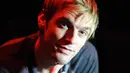 Aaron Carter secara tiba-tiba menyatakan jika dirinya adalah penerus dari Raja Pop, Michael Jackson. Pernyataan mengejutkan tersebut ia katakana melalui akun Twitternya yang kemudian dihapus olehnya. (Bintang/EPA)