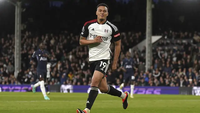 Foto: Momen Tottenham Hotspur Dipermalukan Fulham di Liga Inggris, Menyerah 3 Gol Tanpa Balas