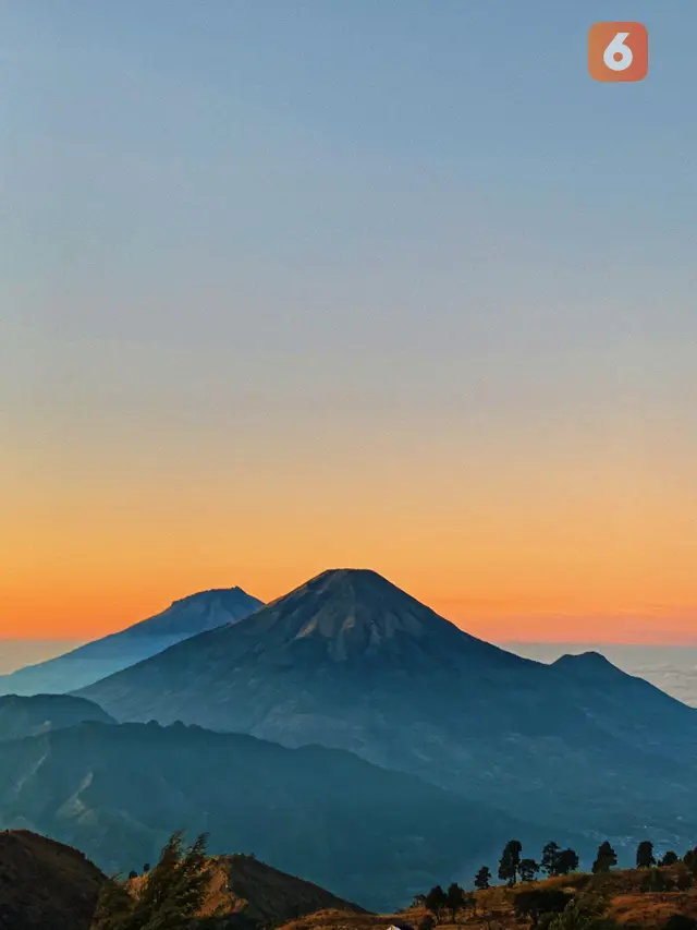 6 Wisata Alam Dieng, Cocok untuk Penggemar Senja