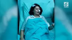 Iptu Sulastri, korban sandera mako Brimob saat ini masih dirawat di rumah sakit. Ia sempat dikunjungi Kapolri Jendral Polisi Tito Karnavian beserta istri.