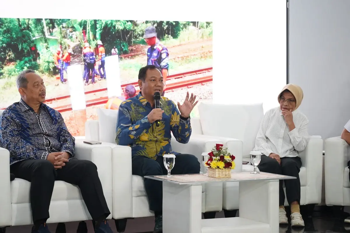 Diskusi terfokus bertajuk “Tata Kelola Perlintasan Kereta Api: Tantangan, Solusi, dan Komitmen Bersama” di Jakarta. (Istimewa)
