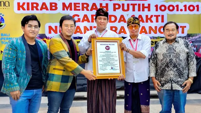 Kirab Merah Putih