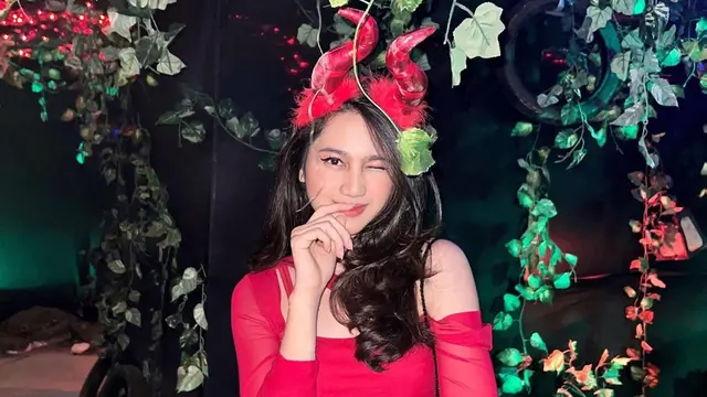 Potret Nyimas Ratu Rafa Eks JKT48 yang Kini Main Sinetron Melukis Senja