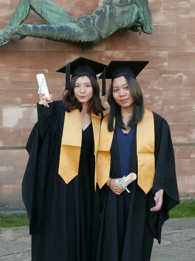 6 seleb yang wisuda di tengah pandemi