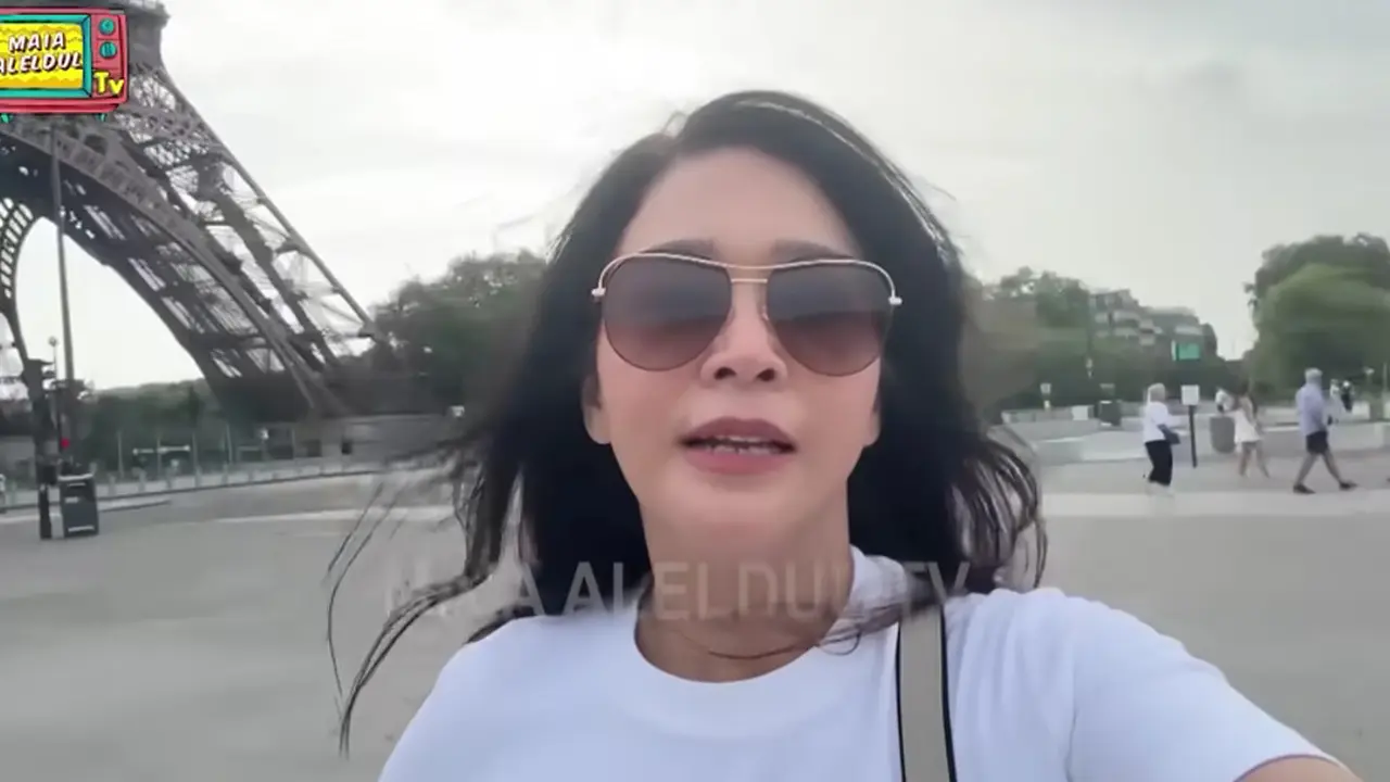 Gaya Maia Estianty saat Liburan di Paris (Foto: YouTube MAIA ALELDUL TV)