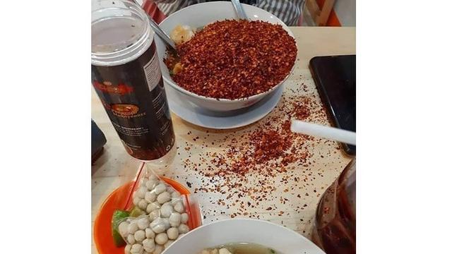 6 Menu Kombinasi ala Pencinta Pedas Ini Tak Biasa, Bikin Melongo