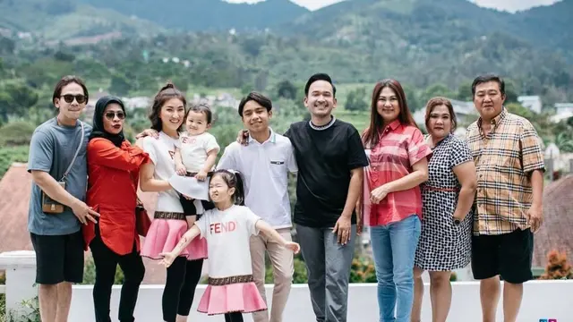 Beranjak Dewasa, Ini 7 Potret Transformasi Betrand Peto yang Baru Berulang Tahun ke-16