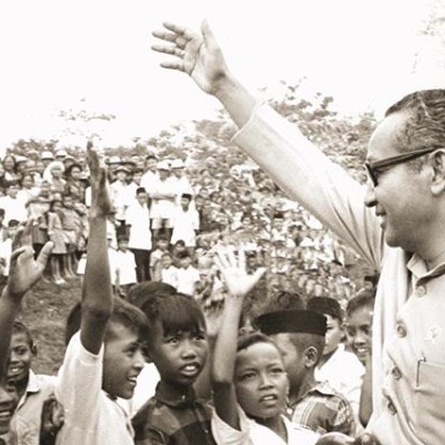 Dari Cerutu Hingga Sungkeman Gaya Hidup Yang Tak Lepas Dari Soeharto Lifestyle Liputan6 Com