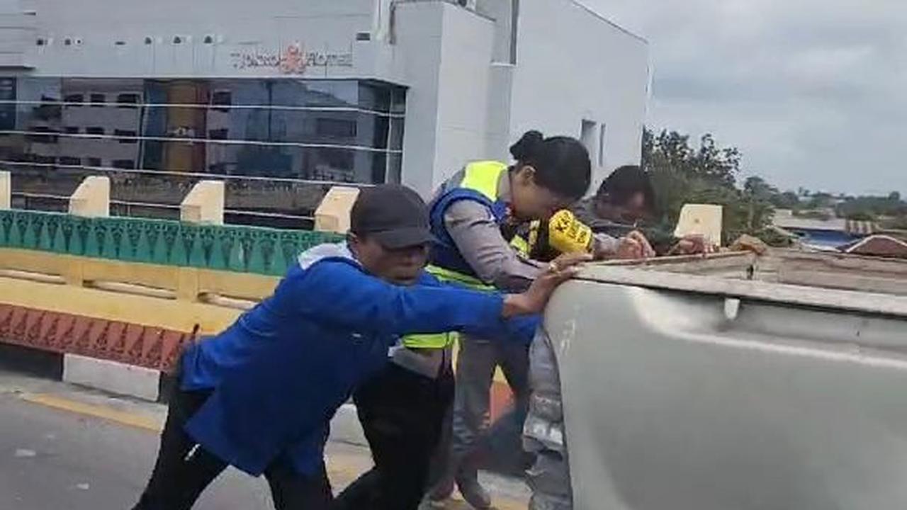 Kompol Birgitta saat dikonfirmasi&nbsp;merdeka.com membenarkan video viral itu merupakan dirinya. Peristiwa itu terjadi Kamis (23/11) sekitar pukul 11.00 Wib.<br>
