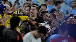 Laga berjalan sangat menarik sejak awal. Kolombia keluar sebagai pemenang lewat gol Jefferson Lerma pada menit ke-39. (AP Photo/Julia Nikhinson)