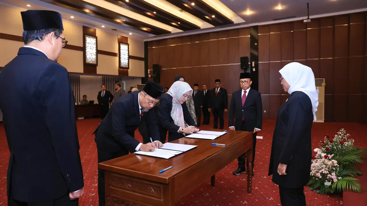 Lantik Pejabat Pimpinan Tinggi Pratama, Menaker Ida Fauziyah Minta Percepat Pelaksanaan Program Kegiatan