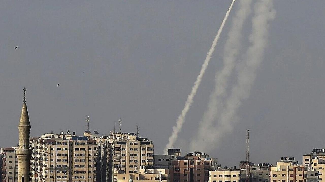 Hamas Tembakkan Rentetan Roket ke Tel Aviv Setelah Israel Bunuh 700 Warga Palestina di Gaza Hanya dalam 2 Hari