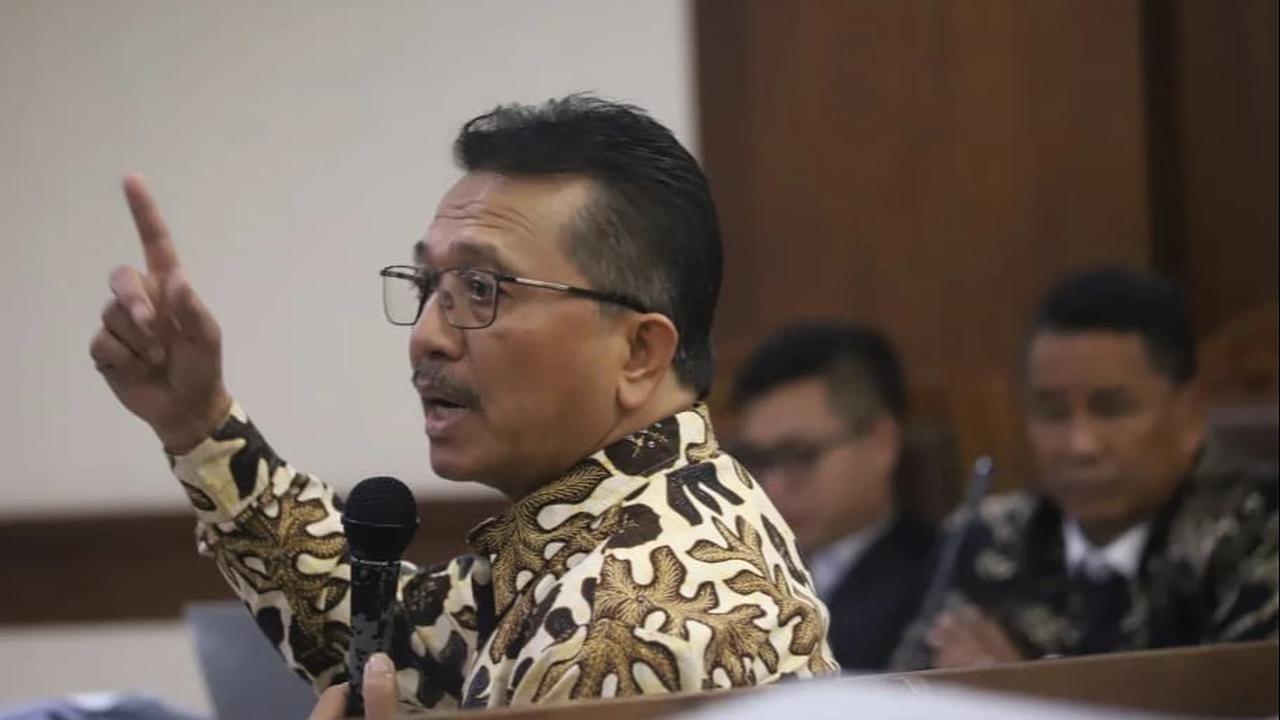 FOTO: Sidang Perdata Ungkap Mandat Penjualan Obligasi dan MTN CMNP