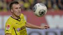 Pemain andalan Klopp saat di Dortmund, Kevin Grosskreutz nyaris mampu mengisi semua posisi di lapangan. Bermain di bek kanan, ia juga pernah mengisi bek kiri, sayap kanan dan kiri, penyerang sayap kanan dan kiri, penyerang lubang, gelandang serang, tengah, hingga bertahan. (AFP/Guenter Schiffmann)