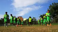Persebaya terus latihan jelang Piala Indonesia Satu (Bola.com/Zaidan Nazarul)