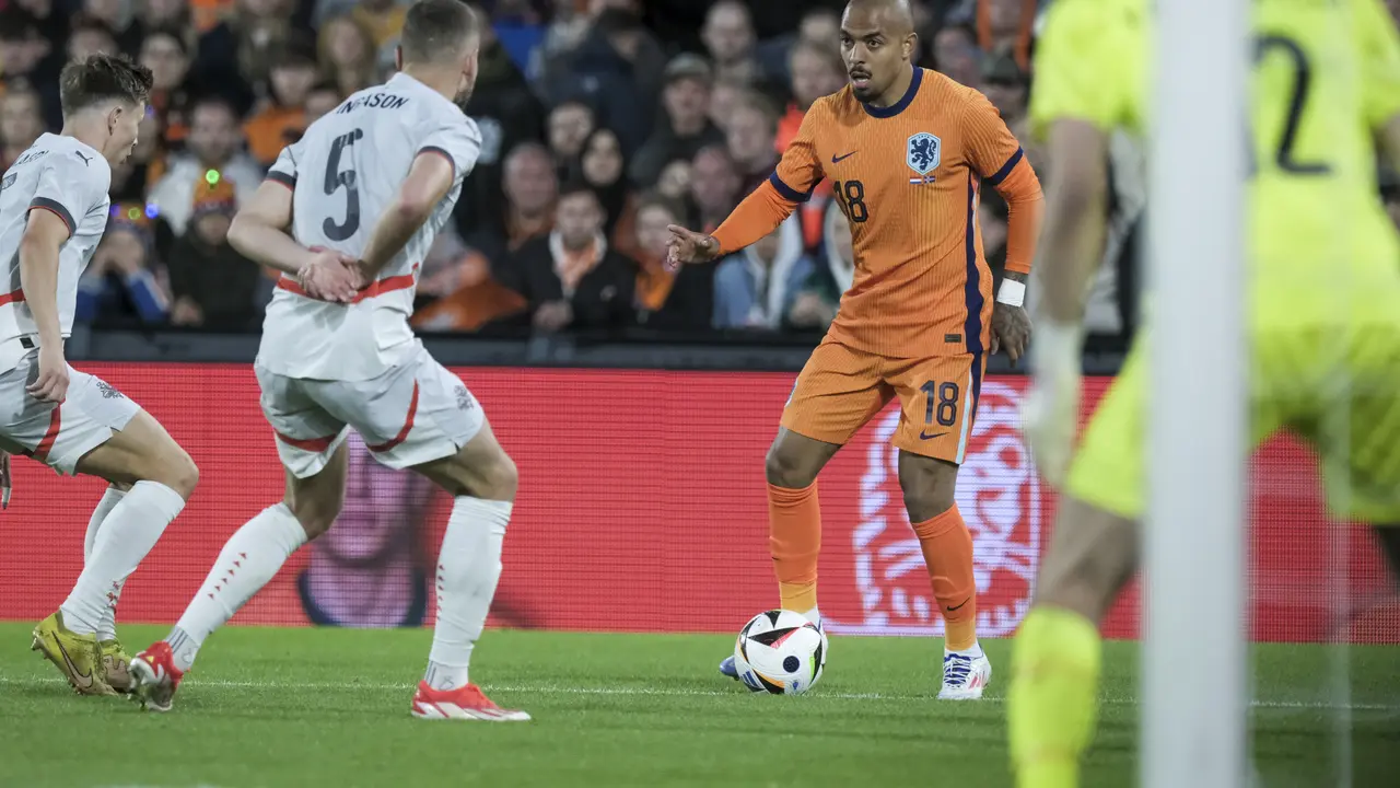 Belanda vs Islandia