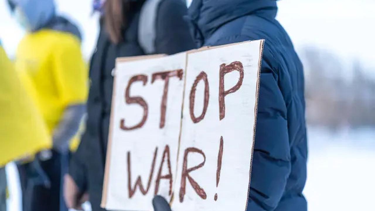 Ukraina Klaim Bunuh Kepala Divisi Senjata Kimia Rusia Pakai Bom Skuter