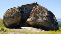 12 Rumah Terpencil Paling Unik di Dunia 