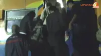 [VIDEO] Khawatir Blokade, Penumpang KA Ekonomi Antre Sejak Pagi