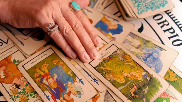 Manfaat Ramalan Tarot di Masa Kini