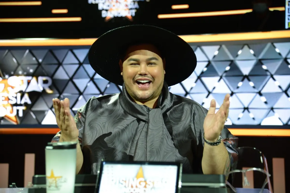 Aksi Ivan Gunawan dan Ayu Ting Ting di Rising Star Indonesia Dangdut
