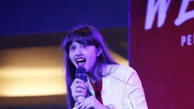 [Bintang] 5 Bukti Cantiknya Tsamara Amany, Milenial yang Cinta Politik