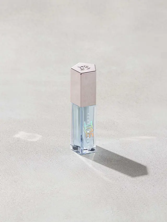 Ice Blue Lips alias Pool Lips, Tren Bibir Es yang Lagi Viral