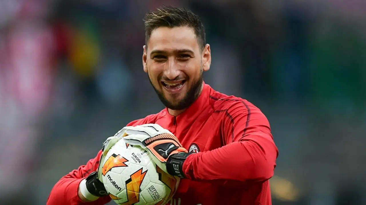 Kiper AC Milan, Gianluigi Donnarumma.