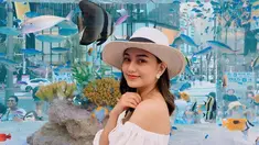 Gadis muda Dara Arafah yang masih berusia 19 tahun menjadi sosok selebgram yang sedang menjadi perbincangan baru-baru ini. Perseteruannya dengan Lucinta Luna di media sosial masih berlanjut dan diikuti banyak netizen. (Liputan6.com/IG/@daraarafah)
