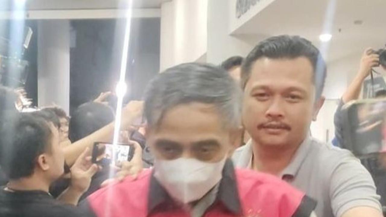 Tiga Hakim PN Jakpus Tersangka Kasus Suap: Putusan Lepas Perkara CPO