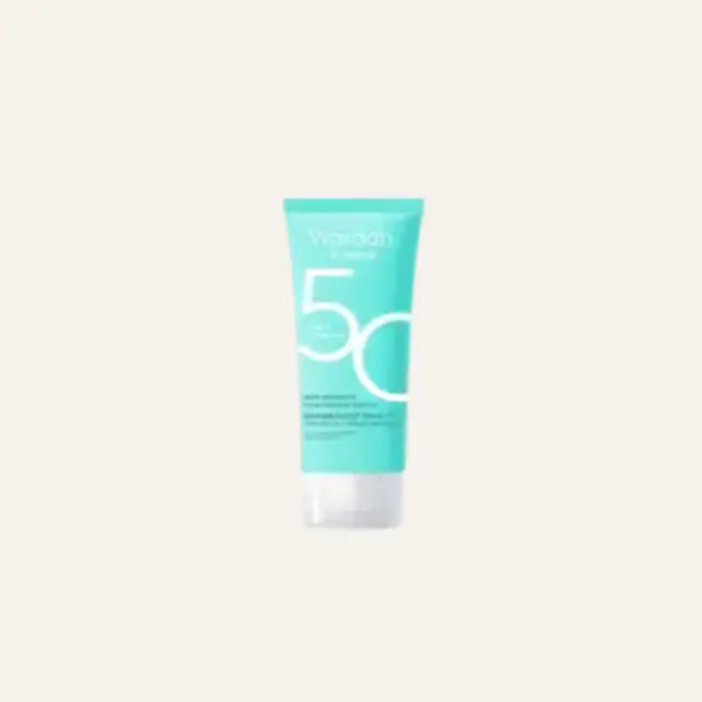 Wardah UV Shield Airy Smooth Sunscreen Serum SPF50 (Foto: Wardah)