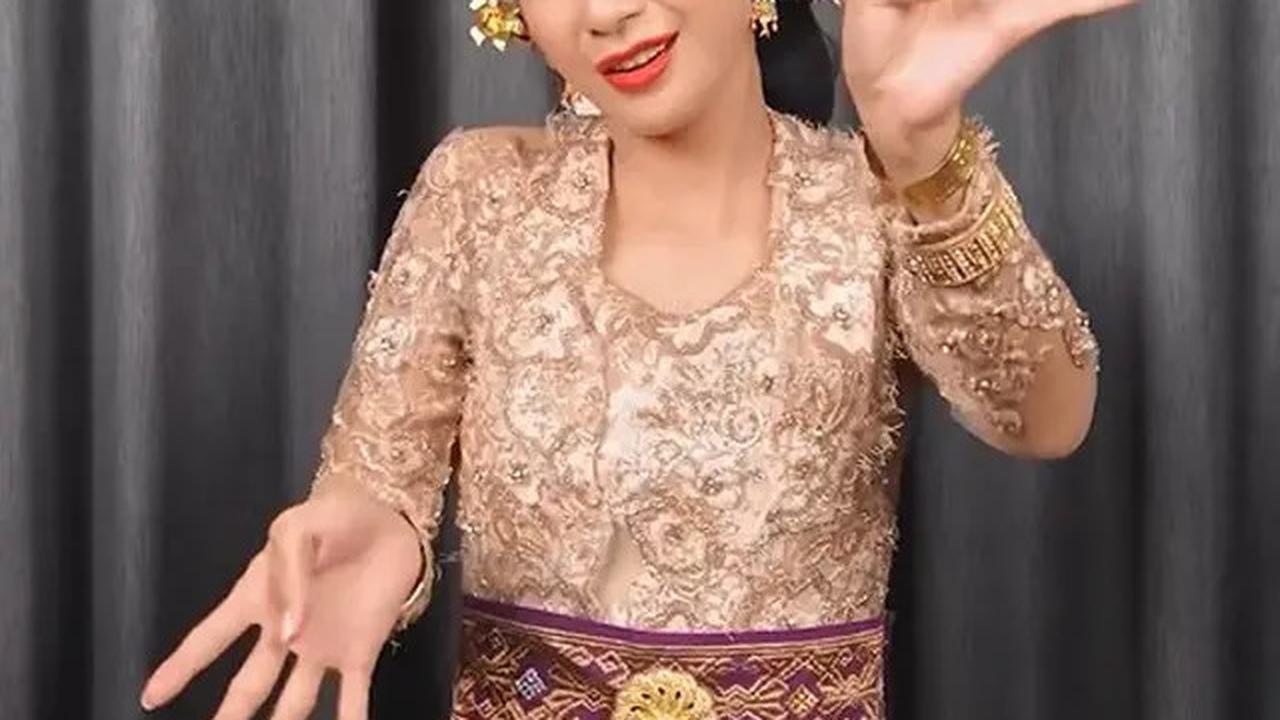 7 Potret Kirana Larasati Kenakan Busana Adat dari Berbagai Daerah di Indonesia, Ekspresikan Kebanggaan