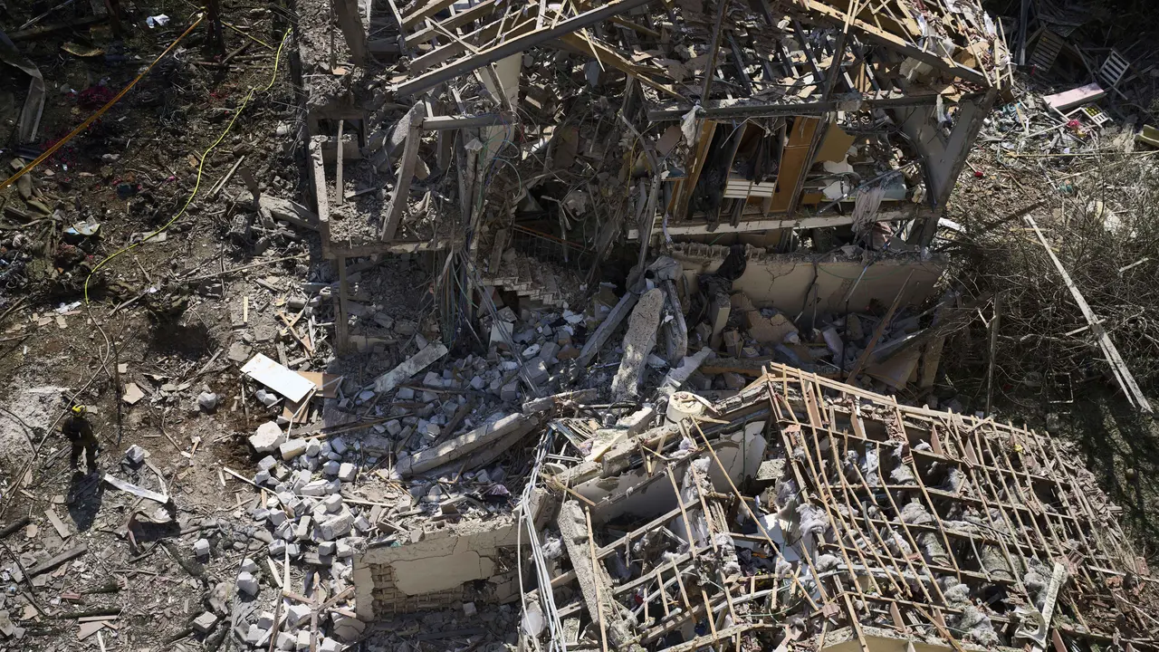 Diserang Iran, Begini Penampakan Salah Satu Gedung Bertingkat di Tel Aviv Israel