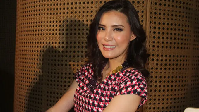 Copyright by Vemale.com