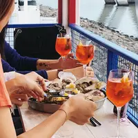 Oyster Dealer menjadi oyster bar pertama di Indonesia yang dorong industri tiram lokal (instagram/oysterdealer)