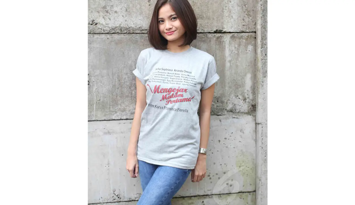 Pemeran Utama Wanita Terbaik FFI 2012 itu terlihat lebih fresh dengan rambut barunya yang model bob, Senin (9/6/14). (Liputan6.com/Panji Diksana)