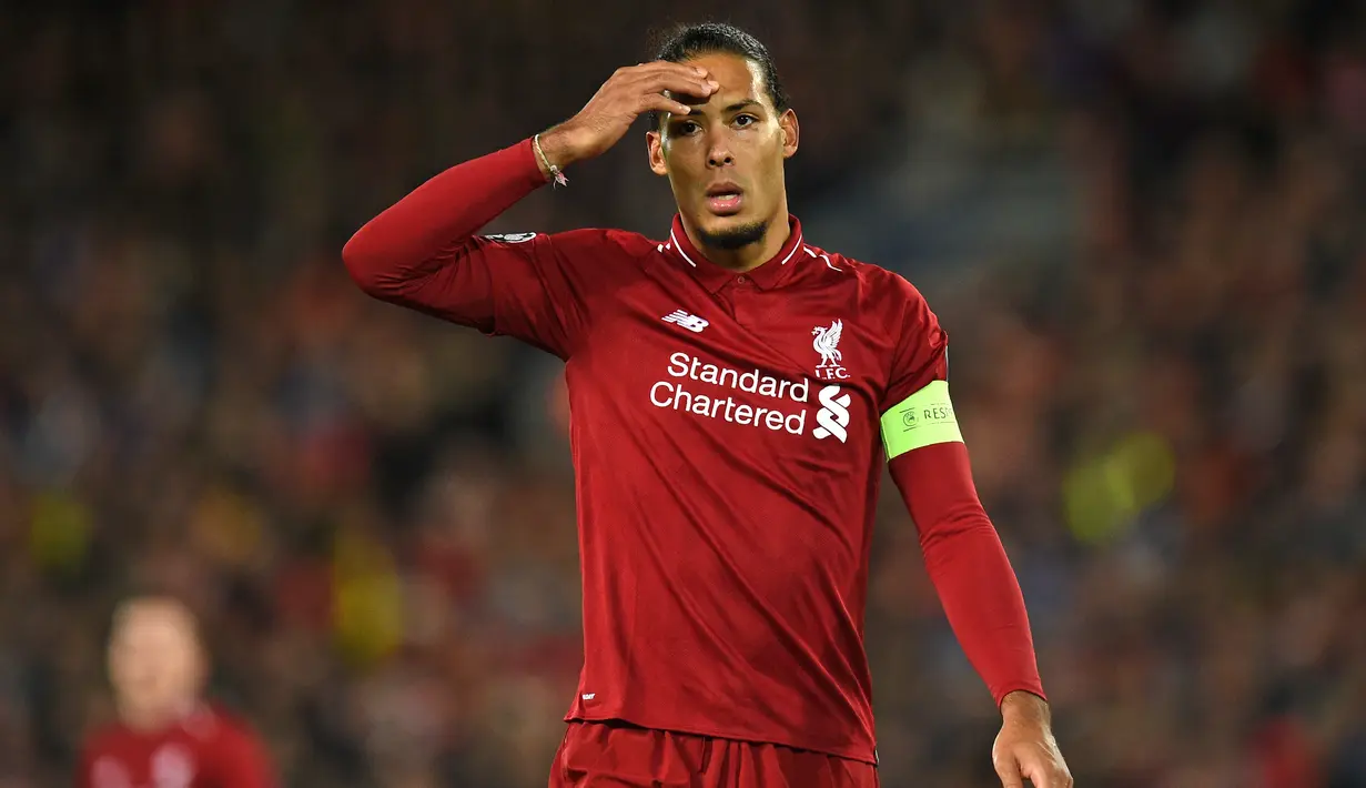 1. Virgil Van Dijk – Tak hanya terabik di Premier League namun juga salah satu bek terbaik di dunia. Harga mahal sepertinya pantas dikeluarkan Liverpool untuk mendatangkan pemain Belanda tersebut. (AFP/Paul Ellis)