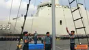 Citizen6, Tanjung Priok: Kepala Staf Kolinlamil Laksma TNI I.N.G.N. Ary Atmaja, memimpin upacara memperingati Hari Sumpah Pemuda Ke - 84 di Lapangan Apel Mako Kolinlamil, Tanjung Priok, Jakarta utara, Senin (29/10). (Pengirim: Dispenkolinlamil)
