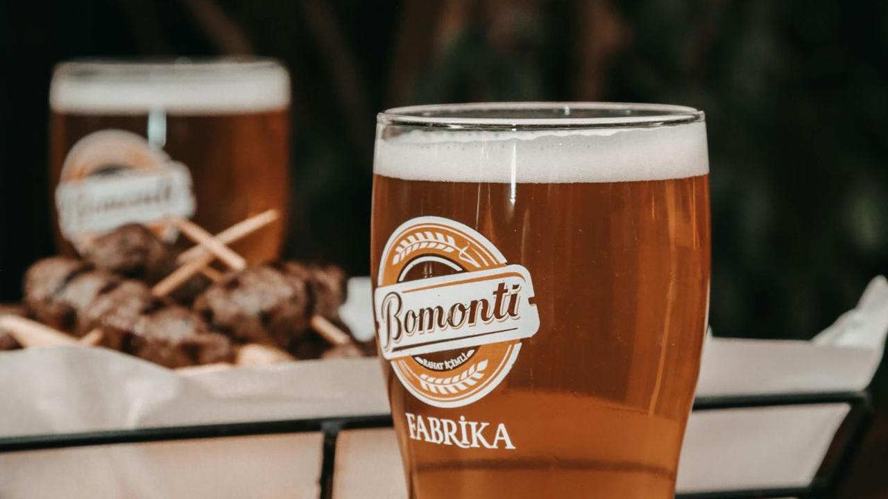 4. Membatasi Mengonsumsi Alkohol <br>