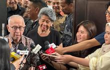 Momen Ayah dan Ibu Nadiem Makarim Hadiri Sidang Praperadilan, Ungkapkan Isi Hati