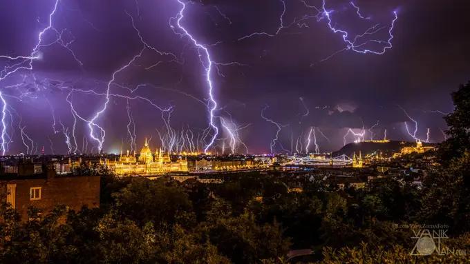 10 Foto Menakjubkan di Dunia yang Indahnya Tanpa Photoshop