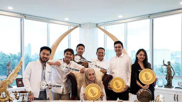 Lesti Kejora dan Rizky Billar ikutan merambah bisnis uang digital.