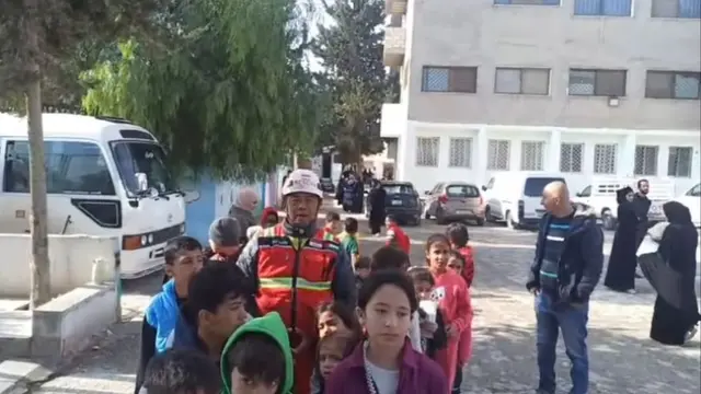 Iqbaal Ramadhan ulang tahun ke-24 dengan berbagi kepada anak-anak Palestina