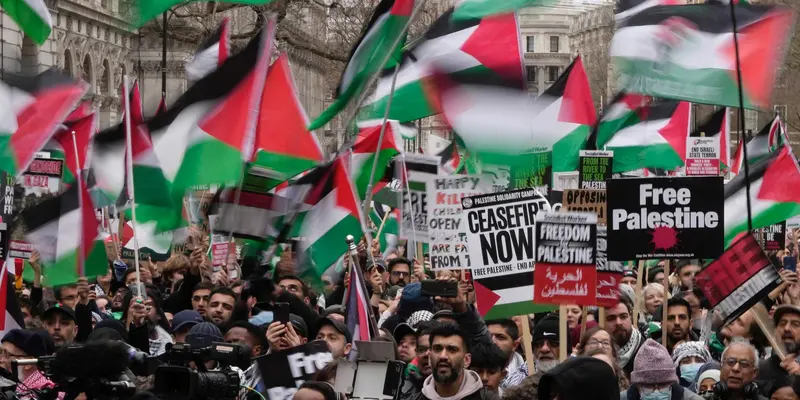 Massa Pro Palestina di London Turun ke Jalan Tuntut Gencatan Senjata