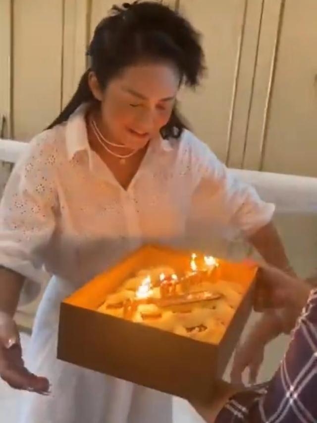 6 Momen Ulang Tahun Krisdayanti yang ke-46, Dirayakan Sederhana