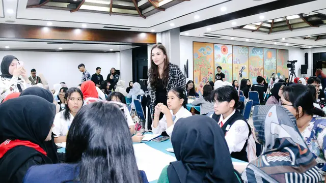 Sederet Perempuan Muda Pimpin Aksi Perangi Perubahan Iklim Lewat Program G2C2