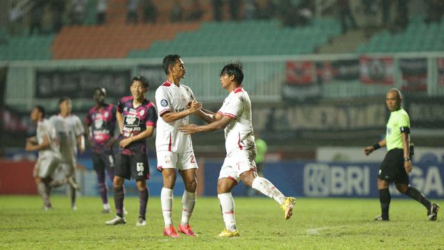 FOTO RANS Nusantara Vs Persis Solo