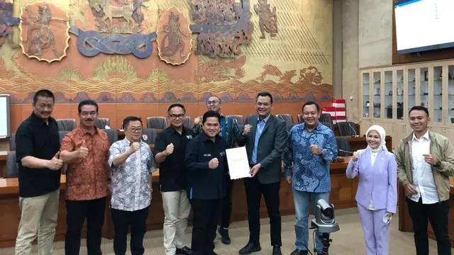 Direktur Utama PT Garuda Indonesia (Persero) Irfan Setiaputra menyambut baik dukungan Panitia Kerja Komisi VI DPR RI. Ia menyebut ini jadi bagian penting dalam restrukturisasi. (Dok Garuda)