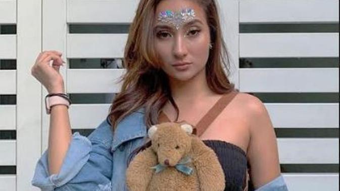 Naomi Zaskia (Foto: Instagram/@naonomnom)
