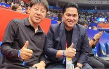 VIDEO: Reaksi Erick Thohir Disinggung Blunder Besar Pecat STY: Daripada Menyesal di Kemudian Hari!